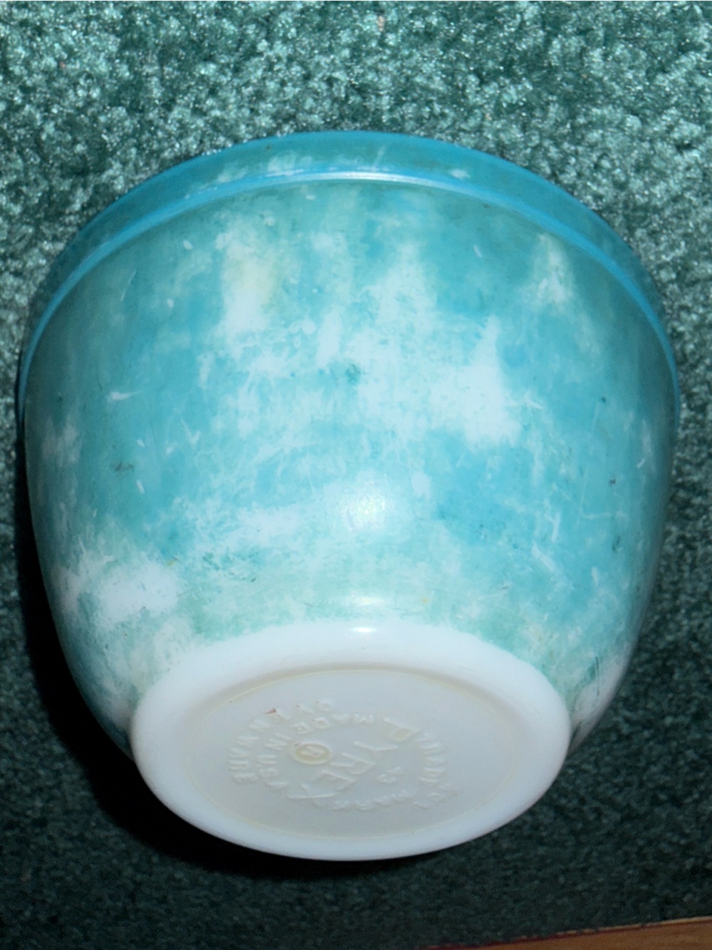 Pyrex 43 Vintage  Blue and White Swirl Mixing Bowl